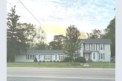 722/724 W Grant Highway, Marengo, IL 60152 - Photo 1