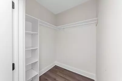 2500 Green Bay Road #403, Evanston, IL 60201 - Photo 7