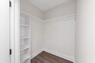 2500 Green Bay Rd, Evanston, IL 60201 - Photo 7