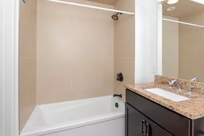 2500 Green Bay Road #403, Evanston, IL 60201 - Photo 11