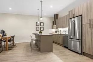 835 E Lake St, Oak Park, IL 60301 - Photo 15