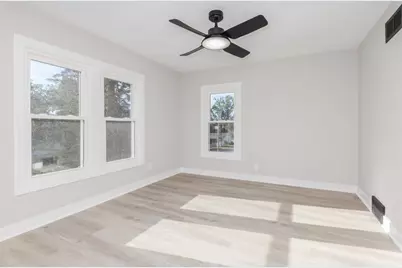 316 W Santa Fe Avenue, Toluca, IL 61369 - Photo 27