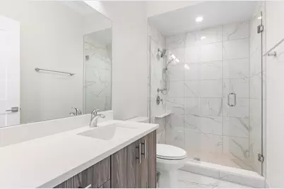 835 Lake Street #303, Oak Park, IL 60301 - Photo 9