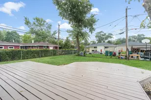 388 Nancy Ln, Wheeling, IL 60090 - Photo 19