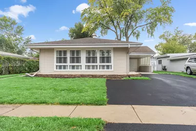 388 Nancy Lane, Wheeling, IL 60090 - Photo 1