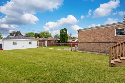 3713 S 57th Court, Cicero, IL 60804 - Photo 17
