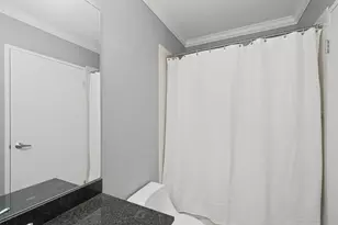 512 N McClurg Ct, Chicago, IL 60611 - Photo 13