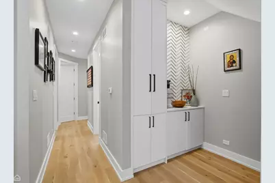 2137 W Ohio Street #1, Chicago, IL 60612 - Photo 11