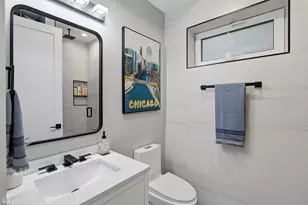 2137 W Ohio St, Chicago, IL 60612 - Photo 13