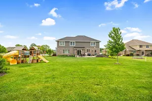 24234 S Sunset Lakes Dr, Manhattan, IL 60442 - Photo 3