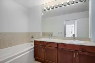 1235 S Prairie Ave, Chicago, IL 60605 - Photo 21