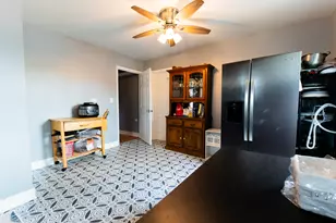 4521 S Wisconsin Ave, Forest View, IL 60402 - Photo 23