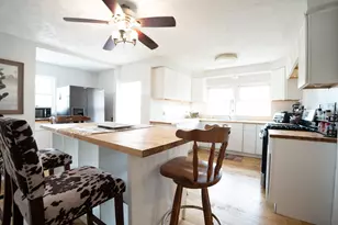 4521 S Wisconsin Ave, Forest View, IL 60402 - Photo 13