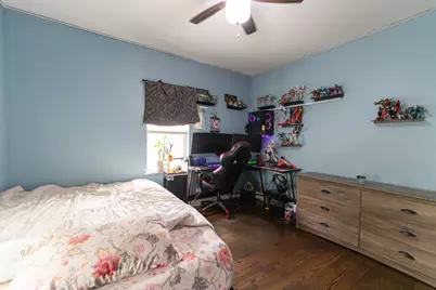 4521 S Wisconsin Avenue, Forest View, IL 60402 - Photo 5
