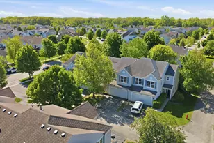 2408 Brush Hill Cir, Joliet, IL 60432 - Photo 5