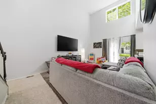 2408 Brush Hill Cir, Joliet, IL 60432 - Photo 11