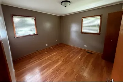 305 Seminole Street, Park Forest, IL 60466 - Photo 5