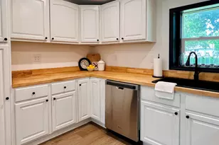 207 Hillman St, Washington, IL 61571 - Photo 25