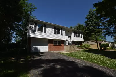 7852 Sprucewood Avenue, Woodridge, IL 60517 - Photo 3