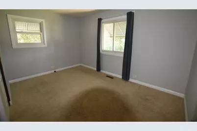 7852 Sprucewood Avenue, Woodridge, IL 60517 - Photo 29