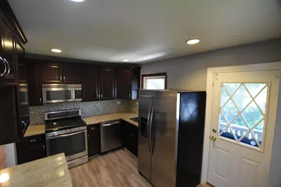 7852 Sprucewood Avenue, Woodridge, IL 60517 - Photo 15