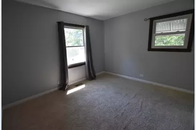 7852 Sprucewood Avenue, Woodridge, IL 60517 - Photo 27