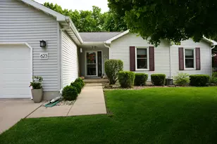 623 Magnolia Ln, Ottawa, IL 61350 - Photo 1