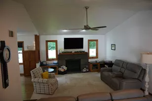 623 Magnolia Ln, Ottawa, IL 61350 - Photo 5