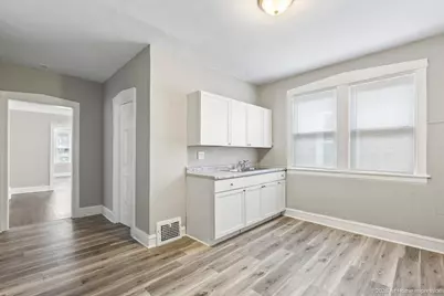 6228 S Fairfield Avenue, Chicago, IL 60629 - Photo 9