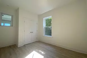 1055 W Columbia Ave, Chicago, IL 60626 - Photo 15