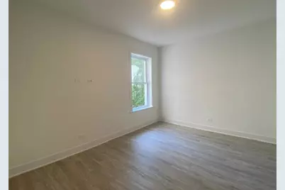 1055 W Columbia Avenue #2, Chicago, IL 60626 - Photo 11