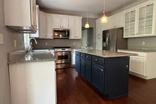 N551 W Weaver Cir, Geneva, IL 60134 - Photo 9