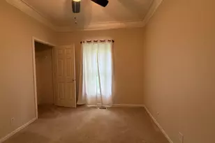 N551 W Weaver Cir, Geneva, IL 60134 - Photo 13