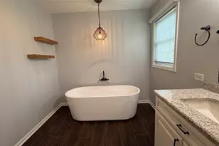 N551 W Weaver Cir, Geneva, IL 60134 - Photo 15