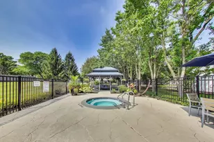 1508 Seville Ct, Wheeling, IL 60090 - Photo 27
