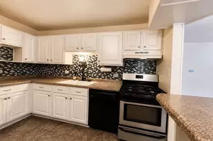 5324 Waterbury Dr, Crestwood, IL 60418 - Photo 7