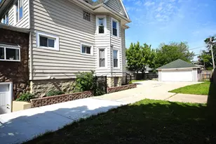407 S 20th Ave, Maywood, IL 60153 - Photo 3