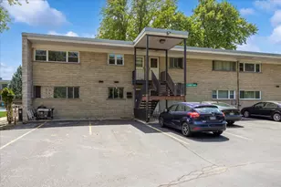 5 Garden Dr, La Grange Park, IL 60526 - Photo 1
