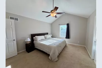 305 Prairieview Drive, Hudson, IL 61748 - Photo 17