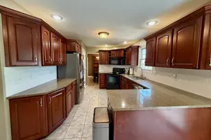 305 Prairie View Dr, Hudson, IL 61748 - Photo 9