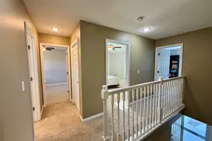 305 Prairie View Dr, Hudson, IL 61748 - Photo 15
