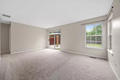 74 Seton Creek Drive, Oswego, IL 60543 - Photo 17