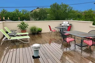 1835 N Bissell St, Chicago, IL 60614 - Photo 13