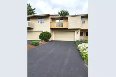 4657 High Point Drive #32, Rockford, IL 61114 - Photo 1