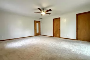 704 Wesley Ave, Savoy, IL 61874 - Photo 83