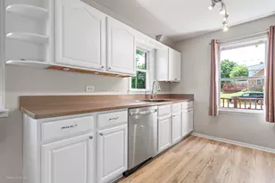 33191 N Sunset Ave, Grayslake, IL 60030 - Photo 9