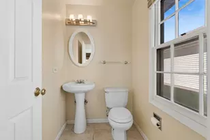917 Shambliss Ln, Buffalo Grove, IL 60089 - Photo 19