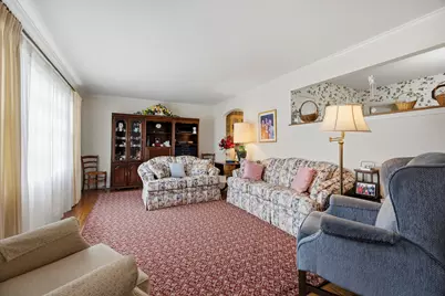 27W231 Bolles Avenue, Winfield, IL 60190 - Photo 3