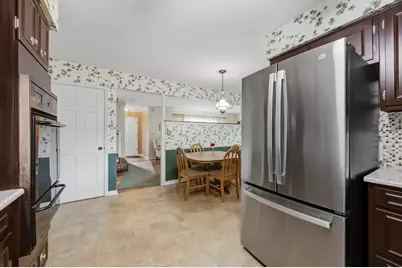 27W231 Bolles Avenue, Winfield, IL 60190 - Photo 9