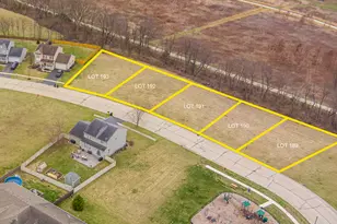 622 Stearn Dr, Genoa, IL 60135 - Photo 1